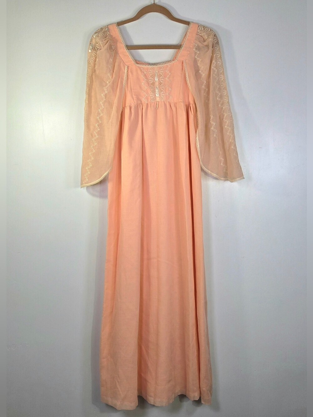 VINTAGE 70's TRIVIA BY CHARM OF HOLLYWOOD BOHO SHEER LACE BELL SLEEVES DRESS.